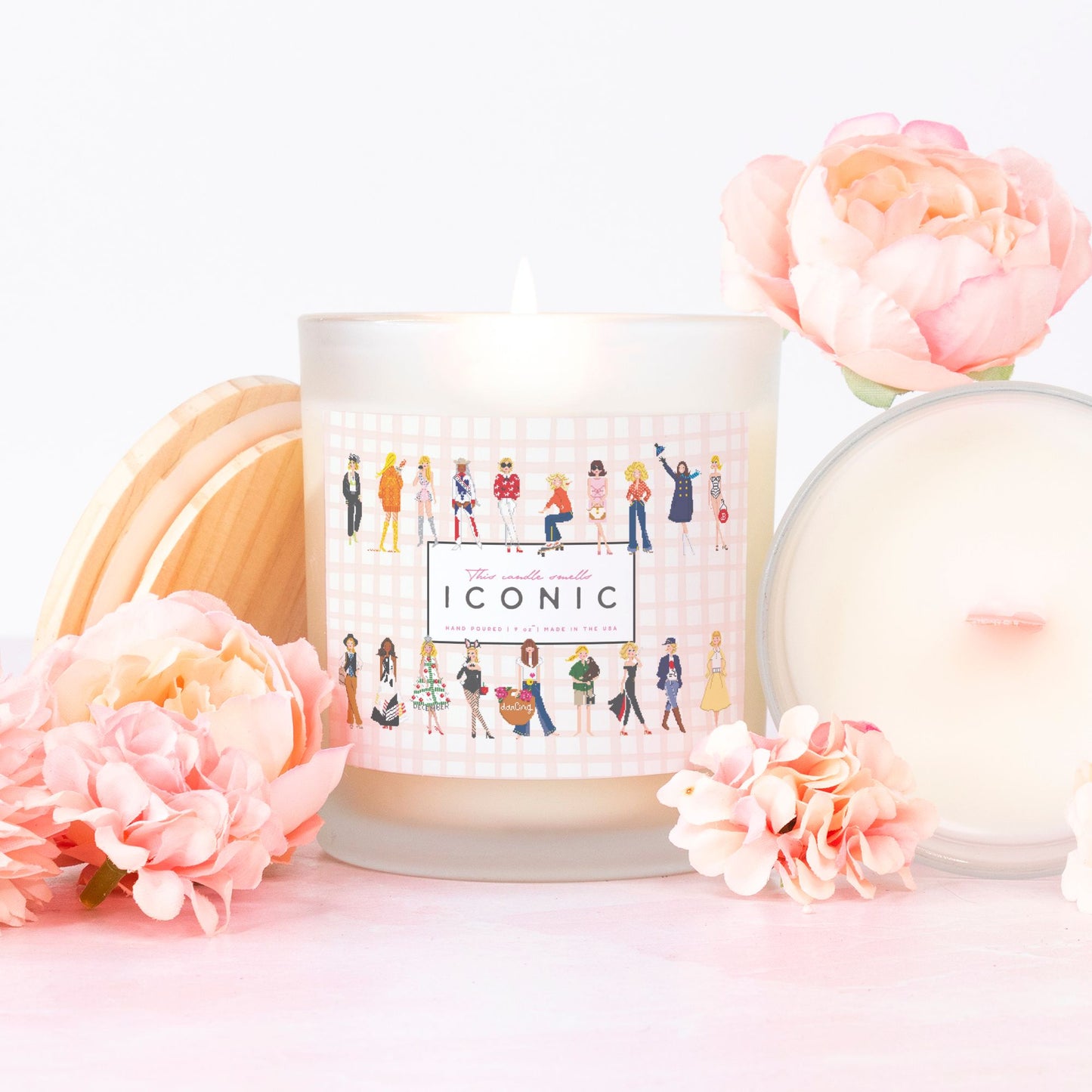 Iconic Women Candle 2026