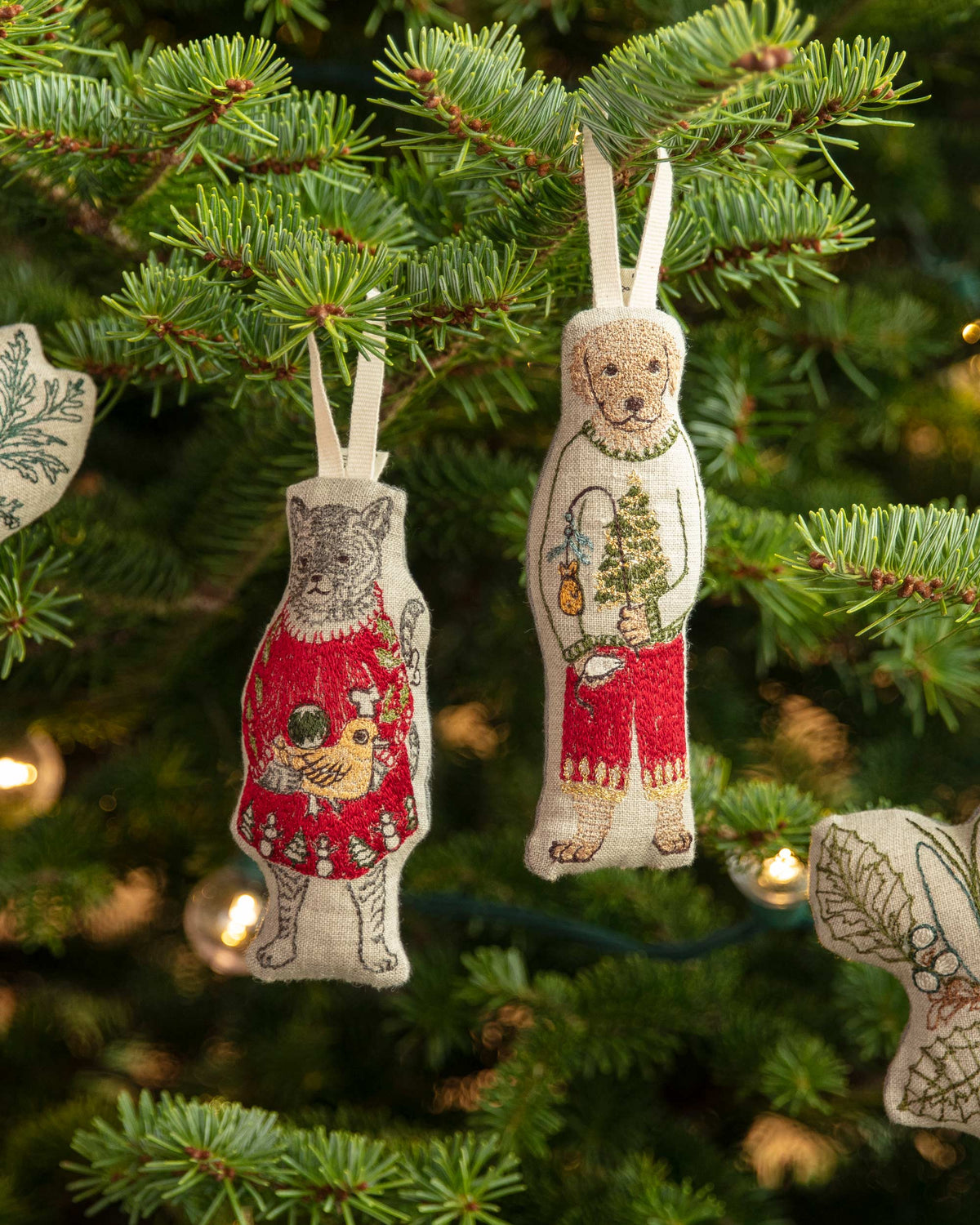 Cat with Gifts Ornament