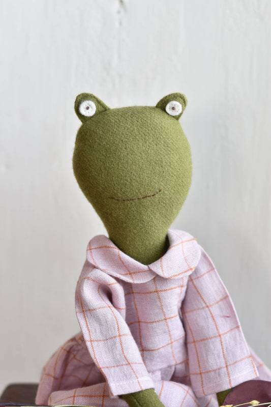Fern the Frog — Heirloom Wool Doll in Linen Gather Dress