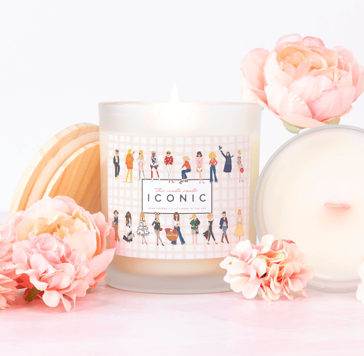 Iconic Women Candle